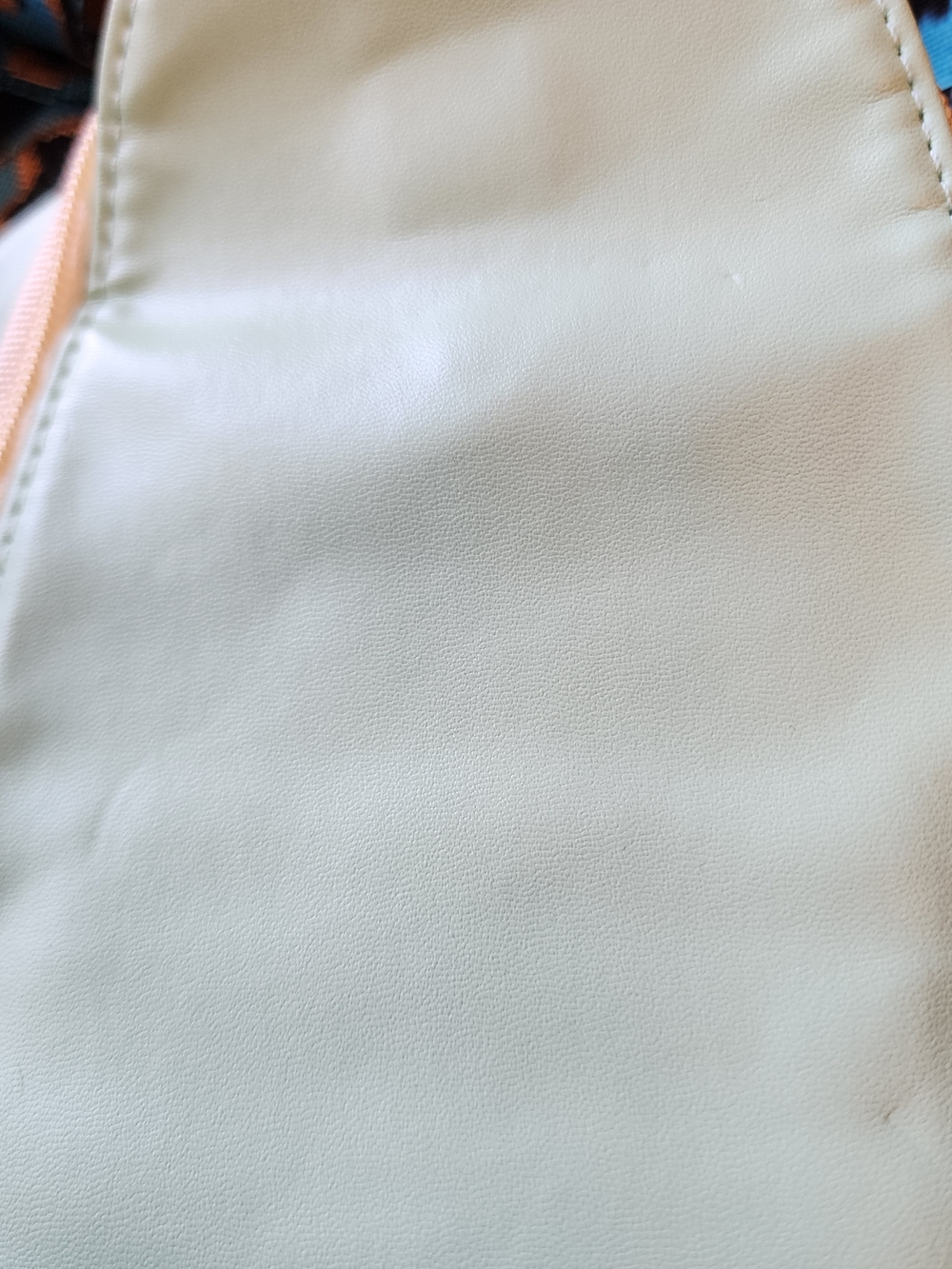 Mint Crossbody Sling Bag with Patterned Strap. NWT - Picture 6 of 10